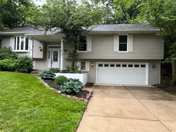 $429,999 | 417 Cambridge Way, Bolingbrook, IL 60440