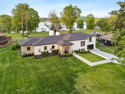 $3,200,000 | 103 Walnut Drive, Hendersonville, TN 37075