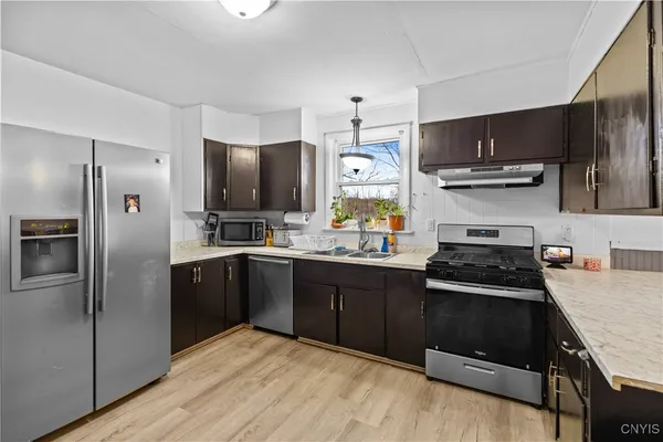 $229,900 | 7282 Glass Factory Road, Trenton, NY 13354