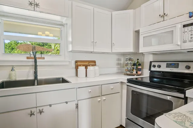 $2,249,000 | 125 Colson Drive, Cudjoe, FL 33042