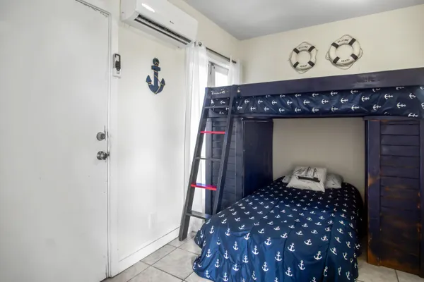 $2,195,000 | 125 Colson Drive, Cudjoe, FL 33042