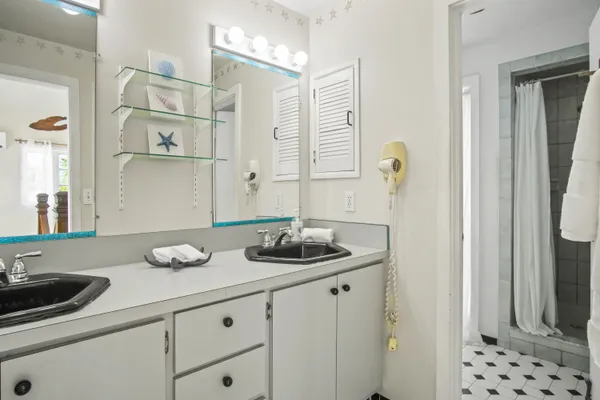 $2,195,000 | 125 Colson Drive, Cudjoe, FL 33042