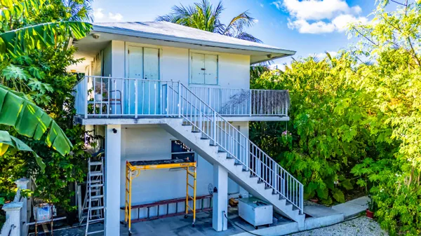 $2,195,000 | 125 Colson Drive, Cudjoe, FL 33042