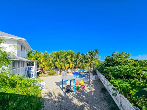 $2,195,000 | 125 Colson Drive, Cudjoe, FL 33042