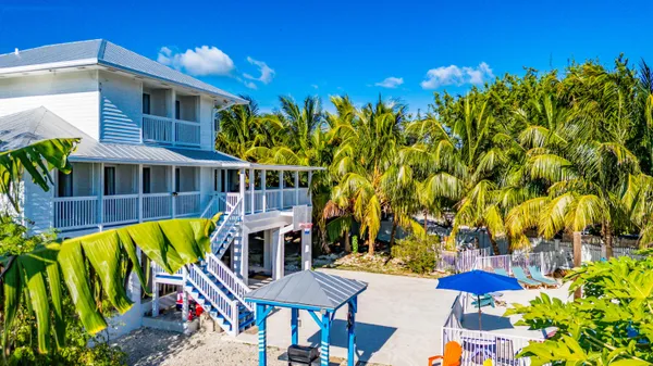 $2,195,000 | 125 Colson Drive, Cudjoe, FL 33042