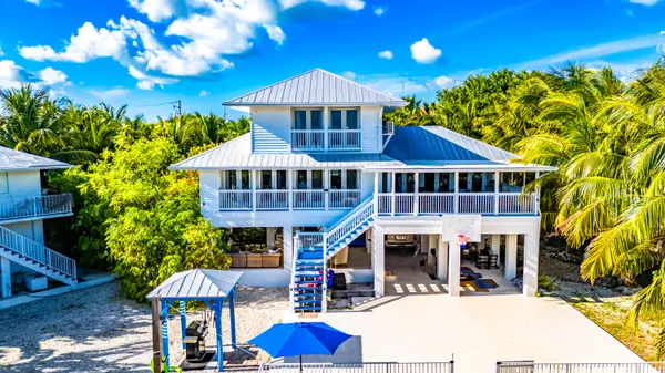 $2,195,000 | 125 Colson Drive, Cudjoe, FL 33042