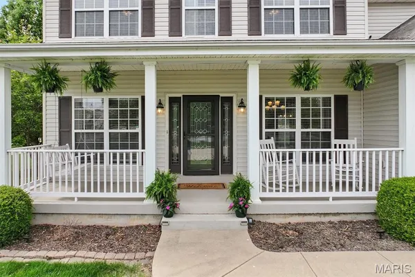 $395,000 | 2201 Birmingham Drive, Shiloh, IL 62269
