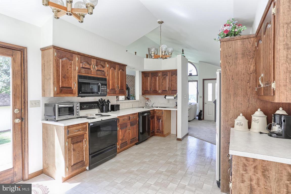 309 Tanyard Road Conestoga, PA 17516 - Photo 8 of 21