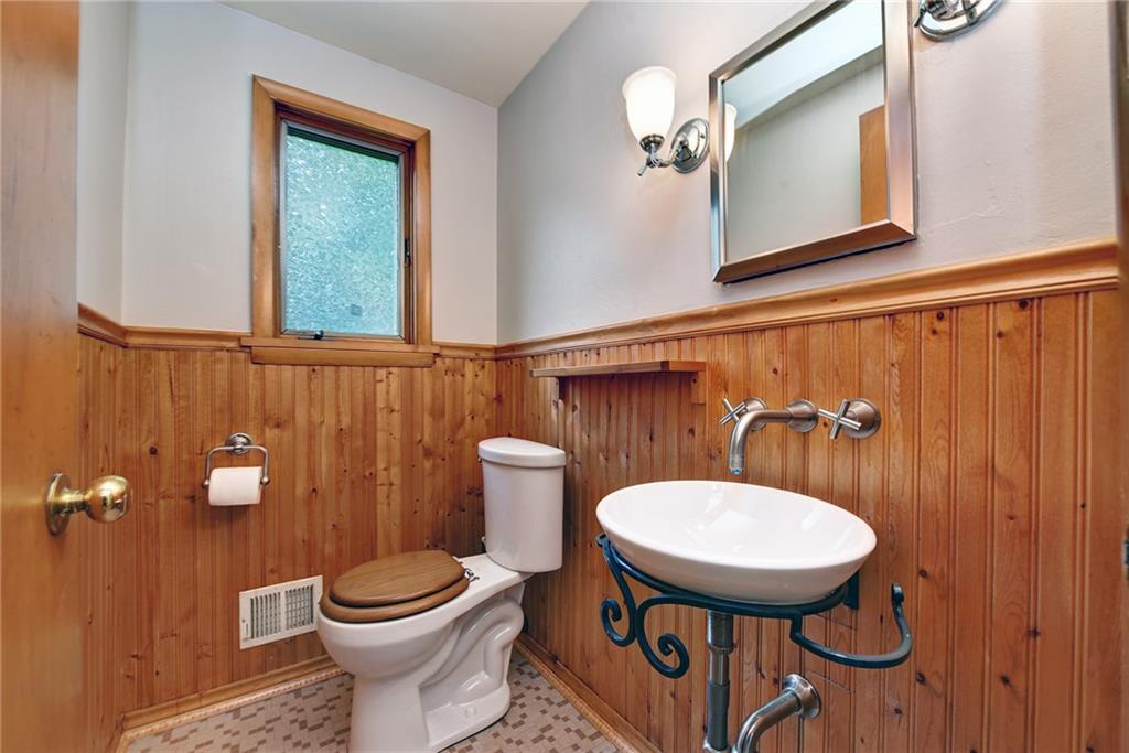 6644 Landview Road Pittsburgh, PA 15217 - Photo 10 of 25 Spacious Powder Room.
