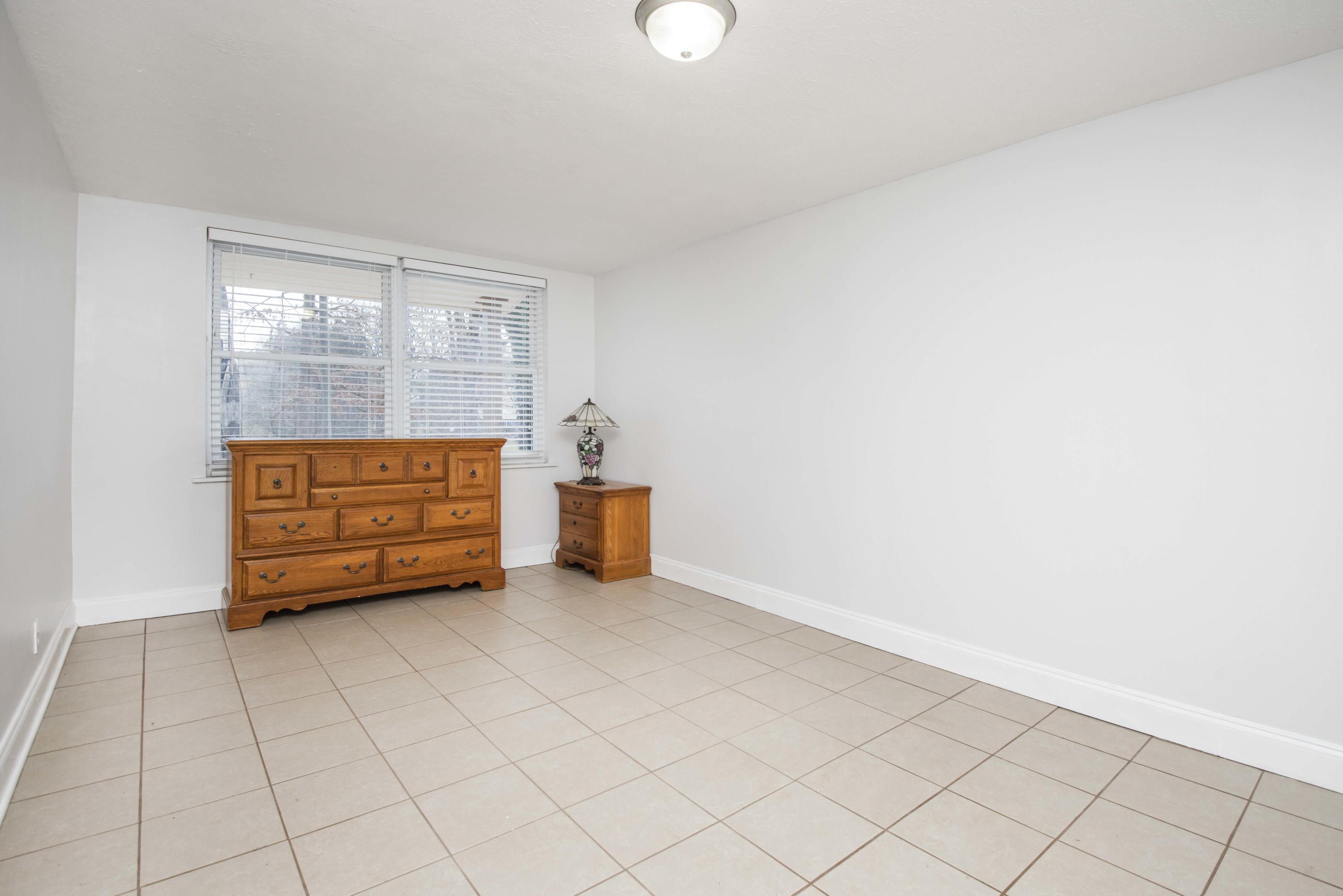 1428 Roberson Spring Road Loudon, TN 37774 - Photo 12 of 38 Master Bedroom
