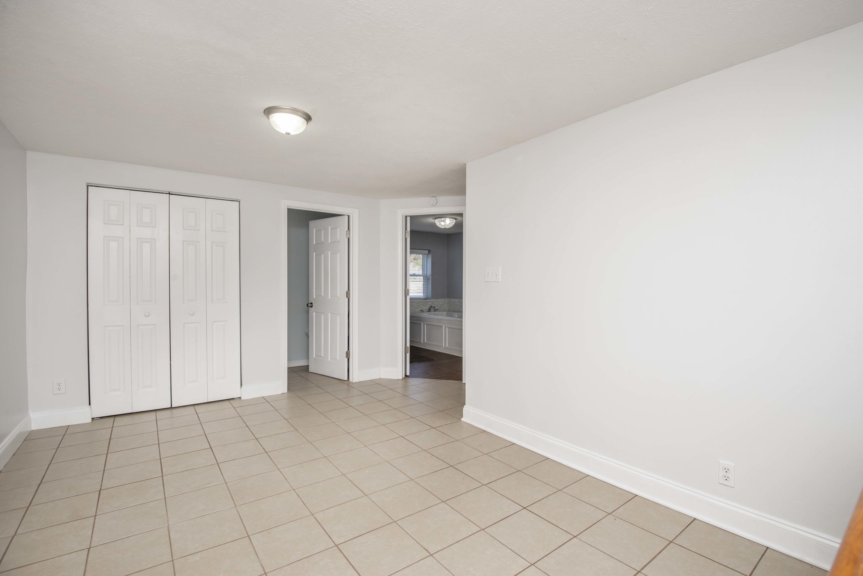 1428 Roberson Spring Road Loudon, TN 37774 - Photo 13 of 38 Master Bedroom
