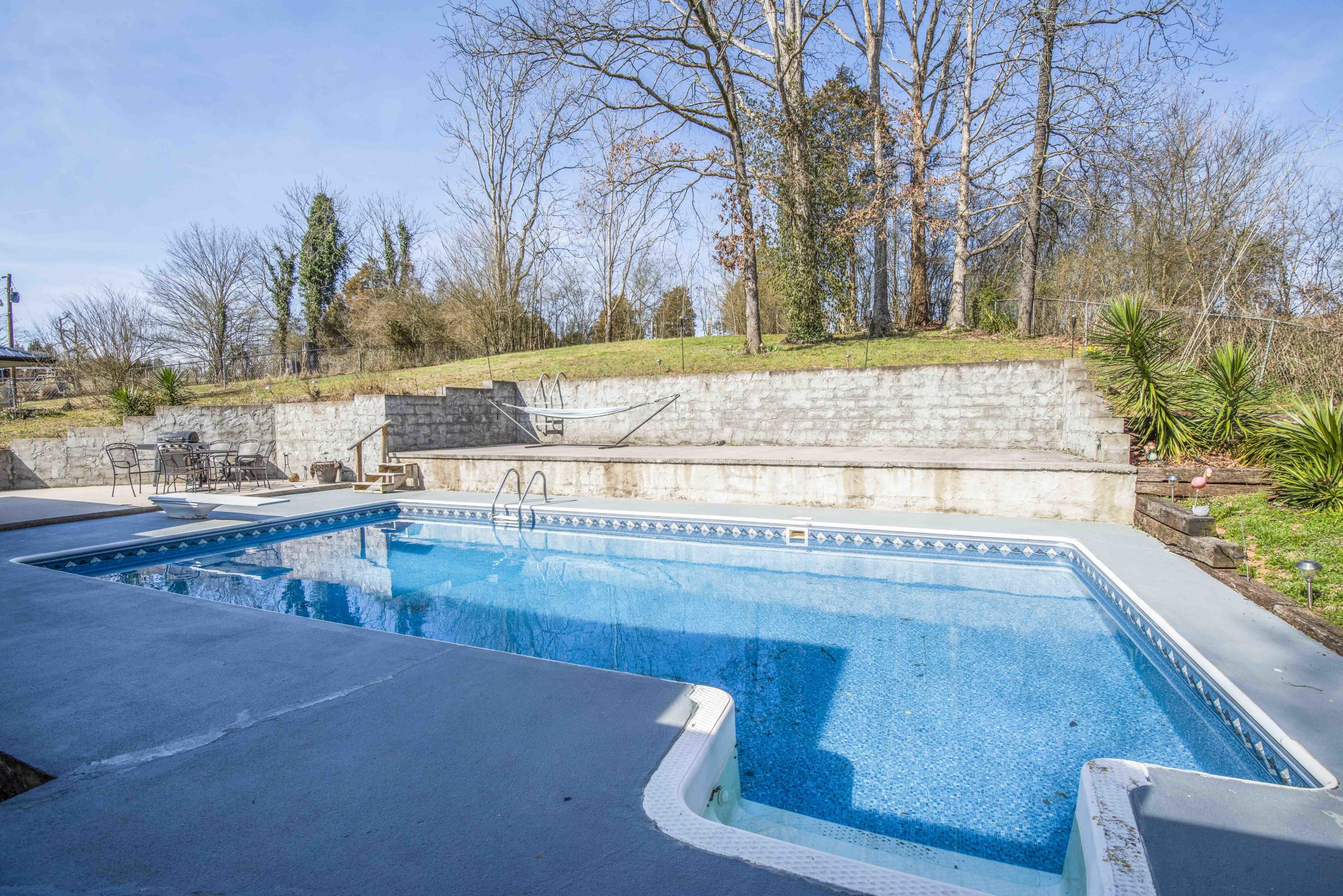 1428 Roberson Spring Road Loudon, TN 37774 - Photo 30 of 38 Pool & Picnic area
