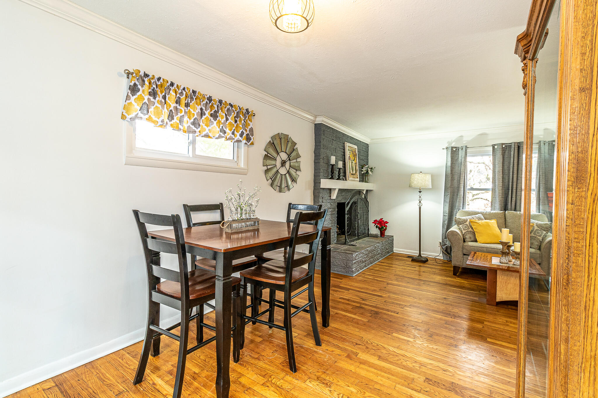 1428 Roberson Spring Road Loudon, TN 37774 - Photo 10 of 38 Dining Room