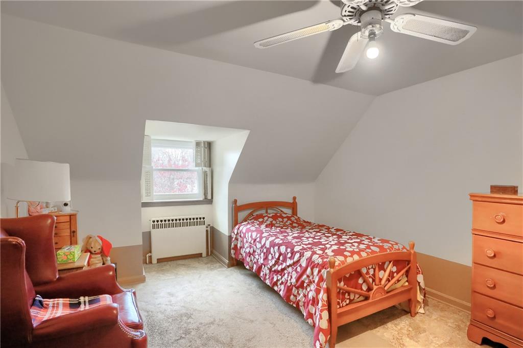 212 Tulagi Way New Castle, PA 16105 - Photo 18 of 30 a bedroom with a bed and window