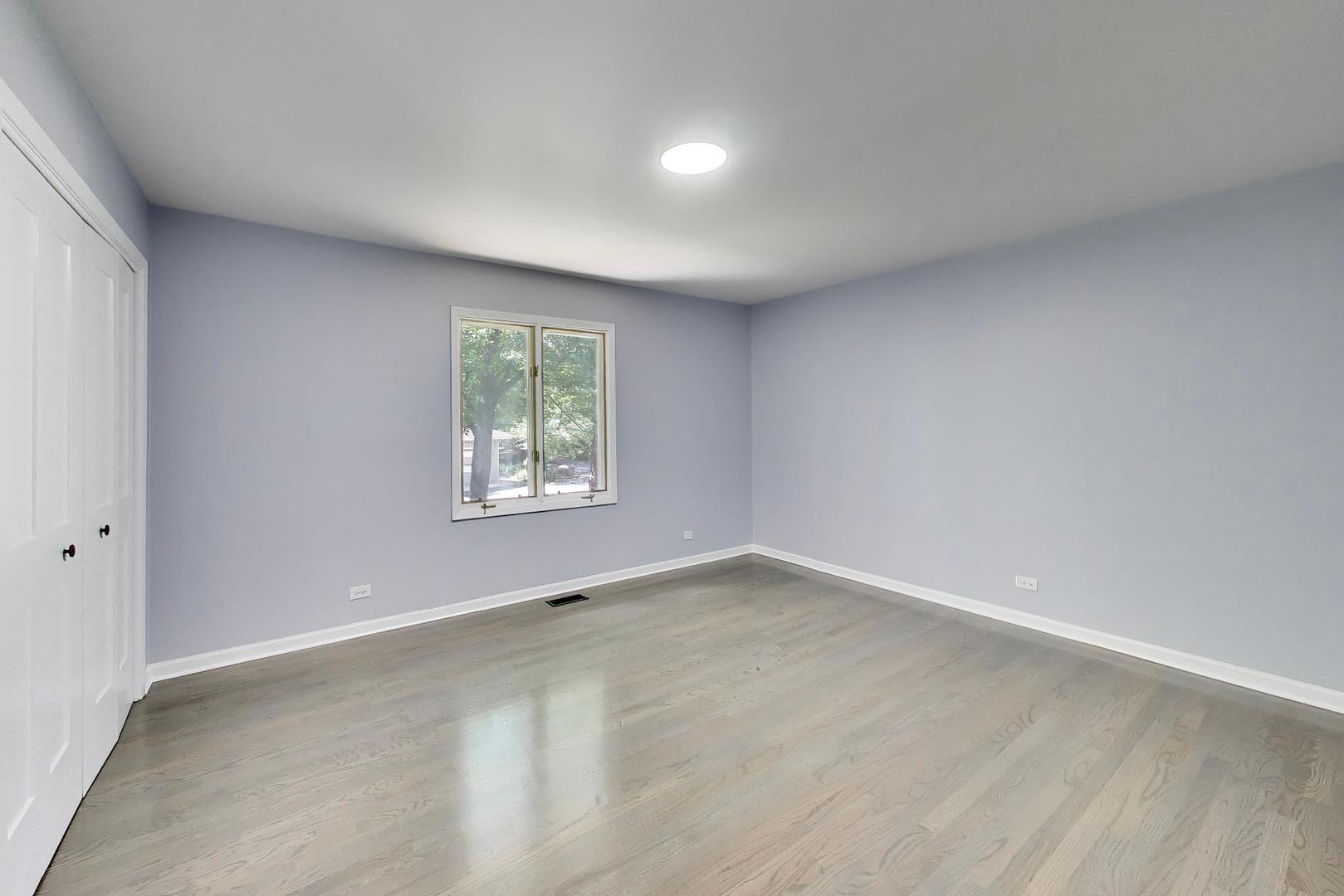 16W250 93rd Place Burr Ridge, IL 60527 - Photo 18 of 30