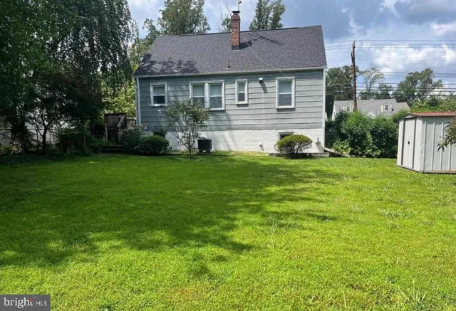 $3,500 | 4023 Woodland Drive, Fairfax, VA 22030