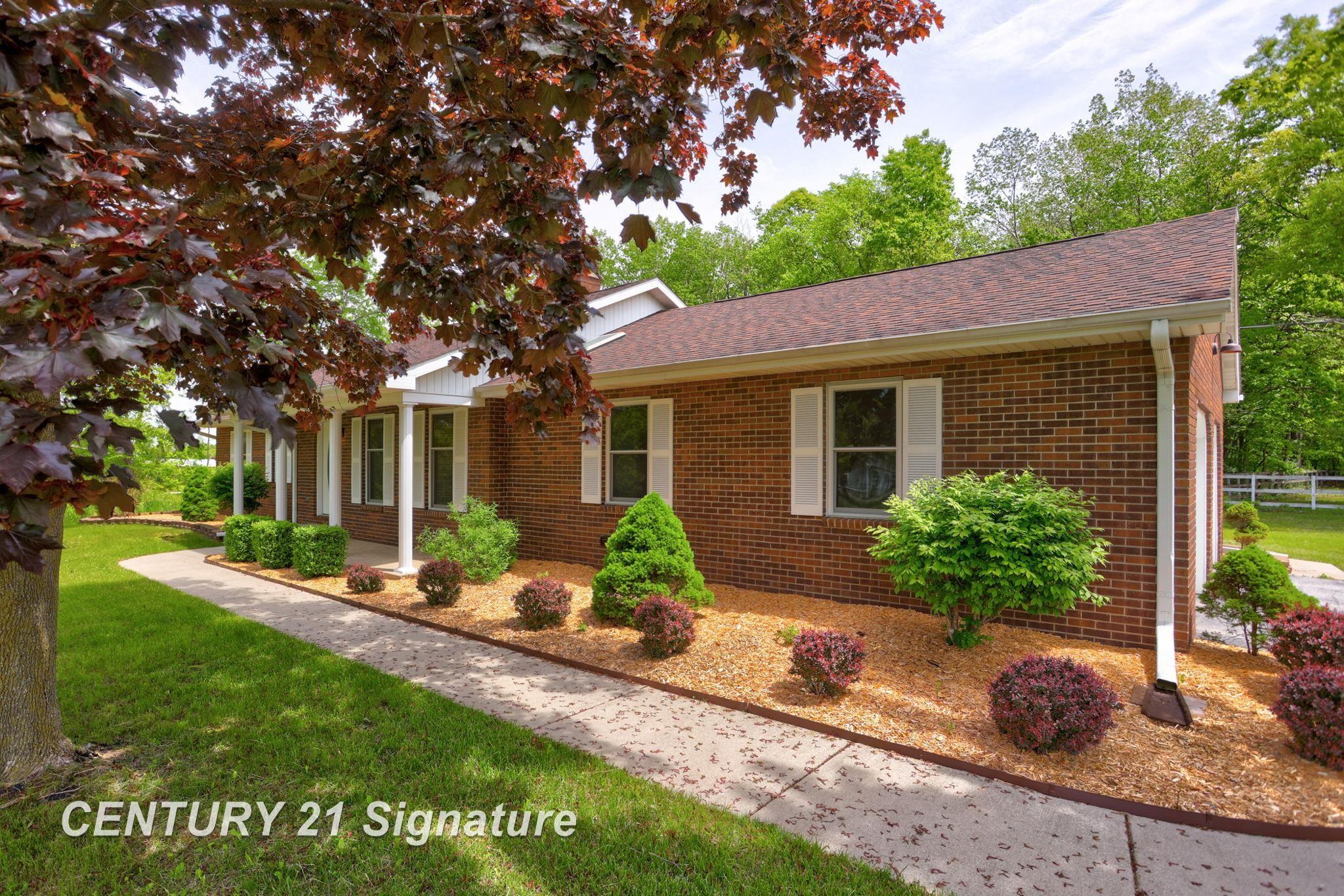 4769 South Fordney Road Hemlock, MI 48626 - Photo 4 of 53