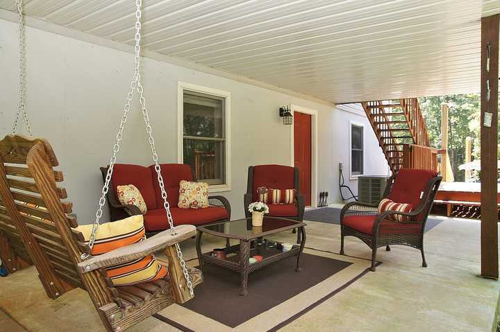520 Red Valley Road Boones Mill, VA 24065 - Photo 22 of 27 Covered patio