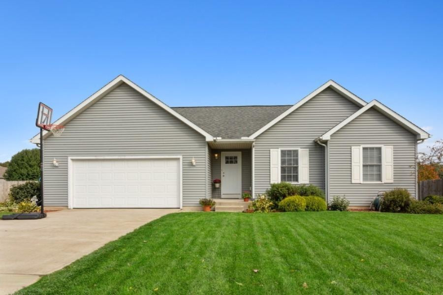 2425 Jody Rae Street Niles, MI 49120 - Photo 1 of 14 vht_viewer_57
