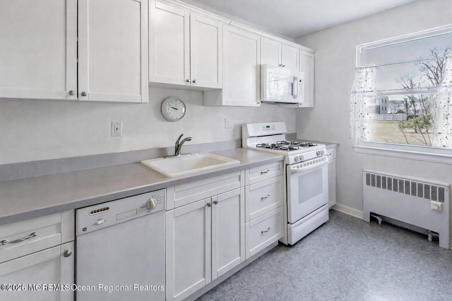 142 South Street, Unit 6A Red Bank, NJ 07701 - Photo 12 of 19 Kitchen 2