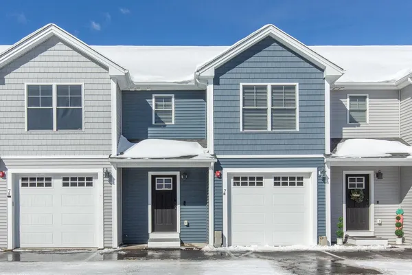 $539,900 | 7 Dumaine Avenue, Unit H, Nashua, NH 03063