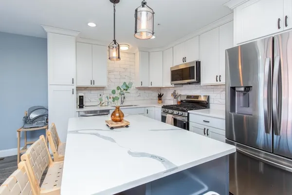 $539,900 | 7 Dumaine Avenue, Unit H, Nashua, NH 03063
