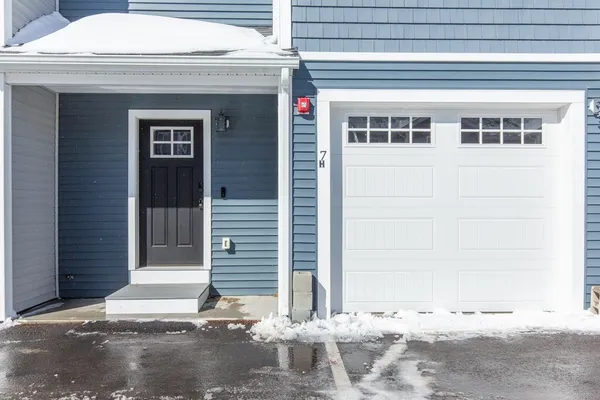 $539,900 | 7 Dumaine Avenue, Unit H, Nashua, NH 03063