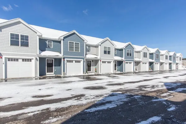 $539,900 | 7 Dumaine Avenue, Unit H, Nashua, NH 03063
