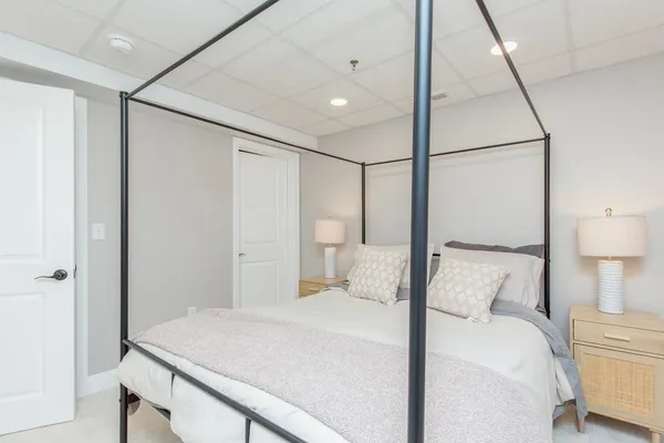 $539,900 | 7 Dumaine Avenue, Unit H, Nashua, NH 03063