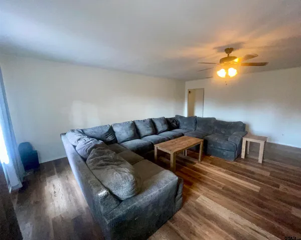 $255,000 | 2101 Woodbine Drive, Gladewater, TX 75647