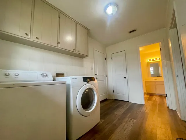 $255,000 | 2101 Woodbine Drive, Gladewater, TX 75647