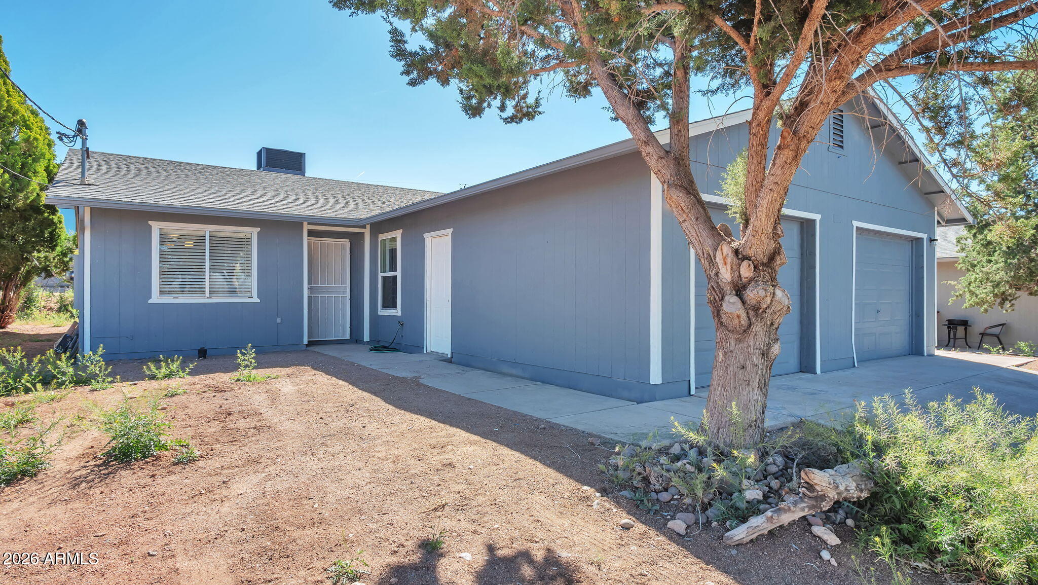 1-web-or-mls-QP- P1015786