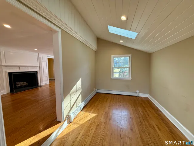 $4,300 | 16 Killian Avenue, Trumbull, CT 06611