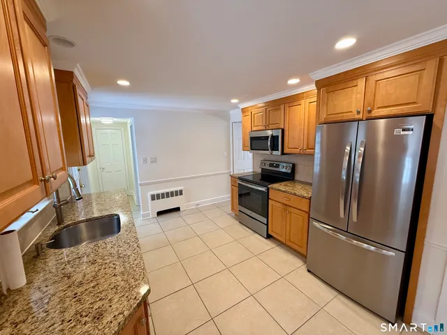 $4,300 | 16 Killian Avenue, Trumbull, CT 06611