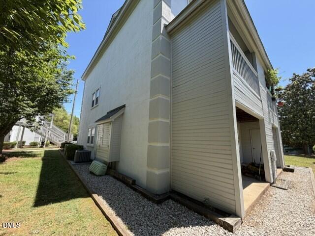 2506 Avent Ferry Road, Unit 101 Raleigh, NC 27606 - Photo 5 of 19 a view of a house with a yard