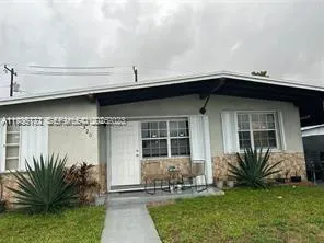 $3,500 | Westwood Lakes, Miami, FL 33165