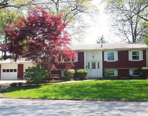 68 Winchell Road Warwick, RI 02889 - Photo 1 of 1 Exterior Front.