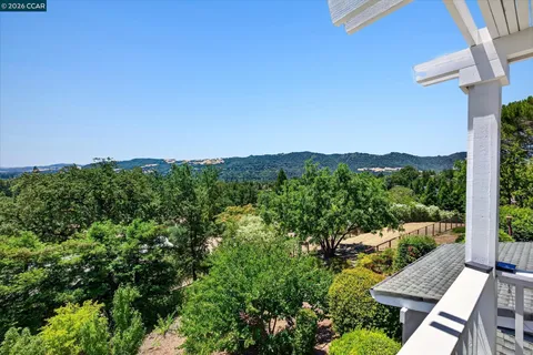 $2,999,000 | 671 Logan Lane, Danville, CA 94526