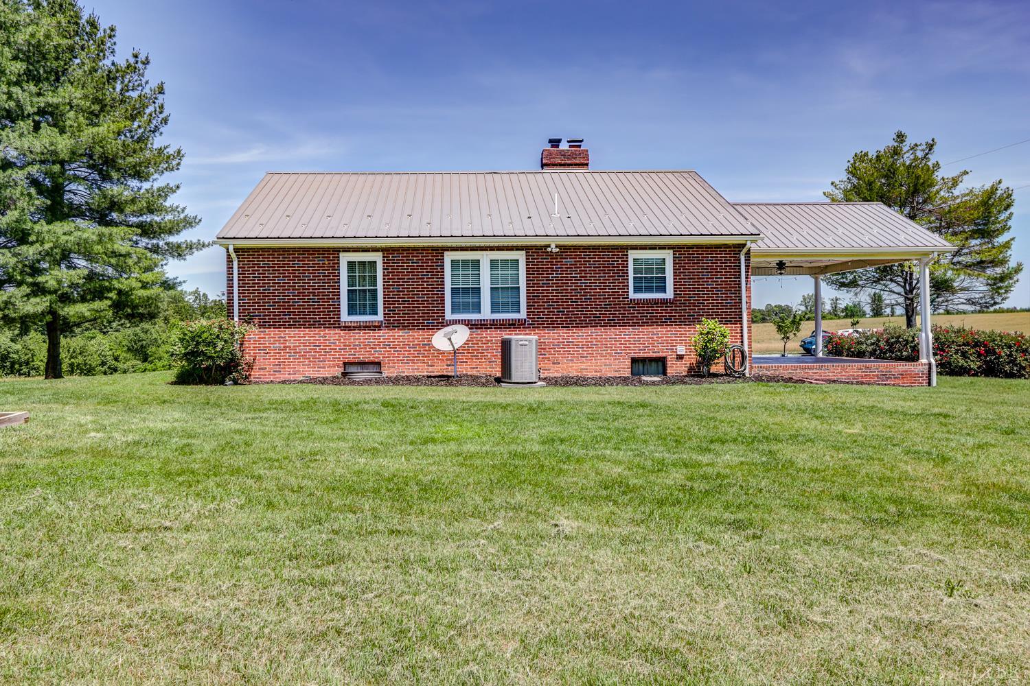 384 Novelty Road Union Hall, VA 24176 - Photo 14 of 49