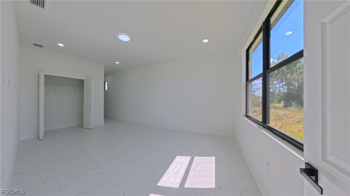 3308 74th Street West Lehigh Acres, FL 33971 - Photo 15 of 31