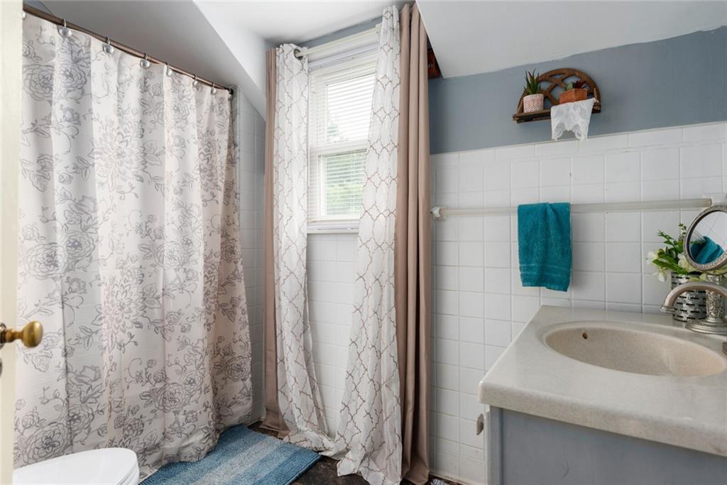 36 Knoll Road Anderson, IN 46011 - Photo 9 of 18 Gallery Image 9