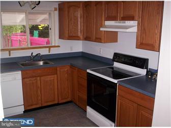 164 Rancocas Road Mount Holly, NJ 08060 - Photo 3 of 11 Kitchen
