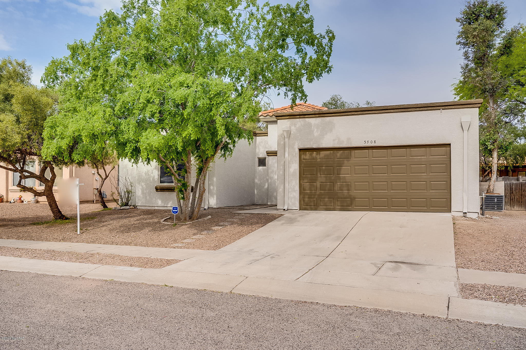 5508 South Wembly Road Tucson, AZ 85746 - Photo 4 of 34 Gallery Image 4