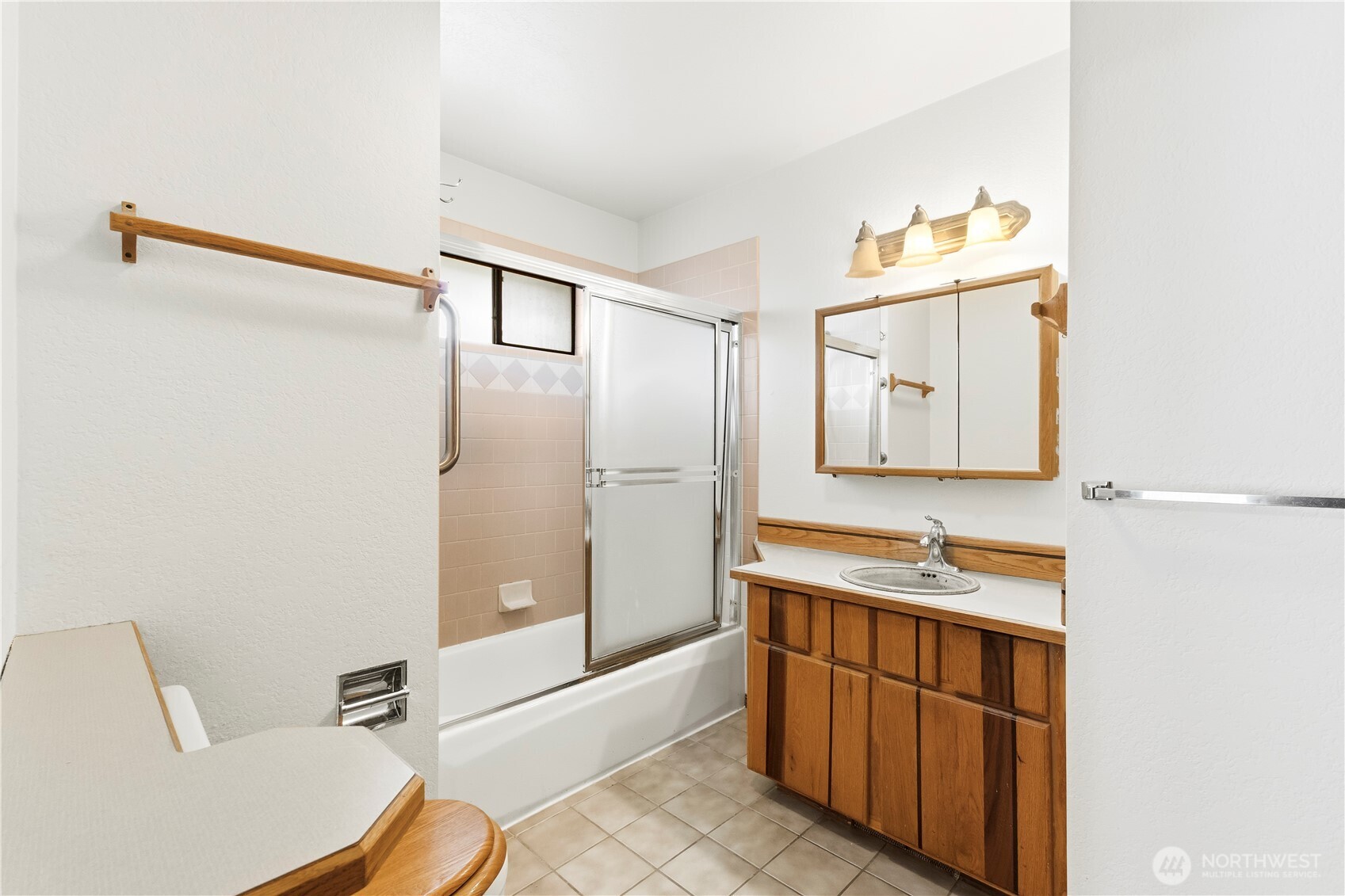 1025 Nevada Street Bellingham, WA 98229 - Photo 14 of 36