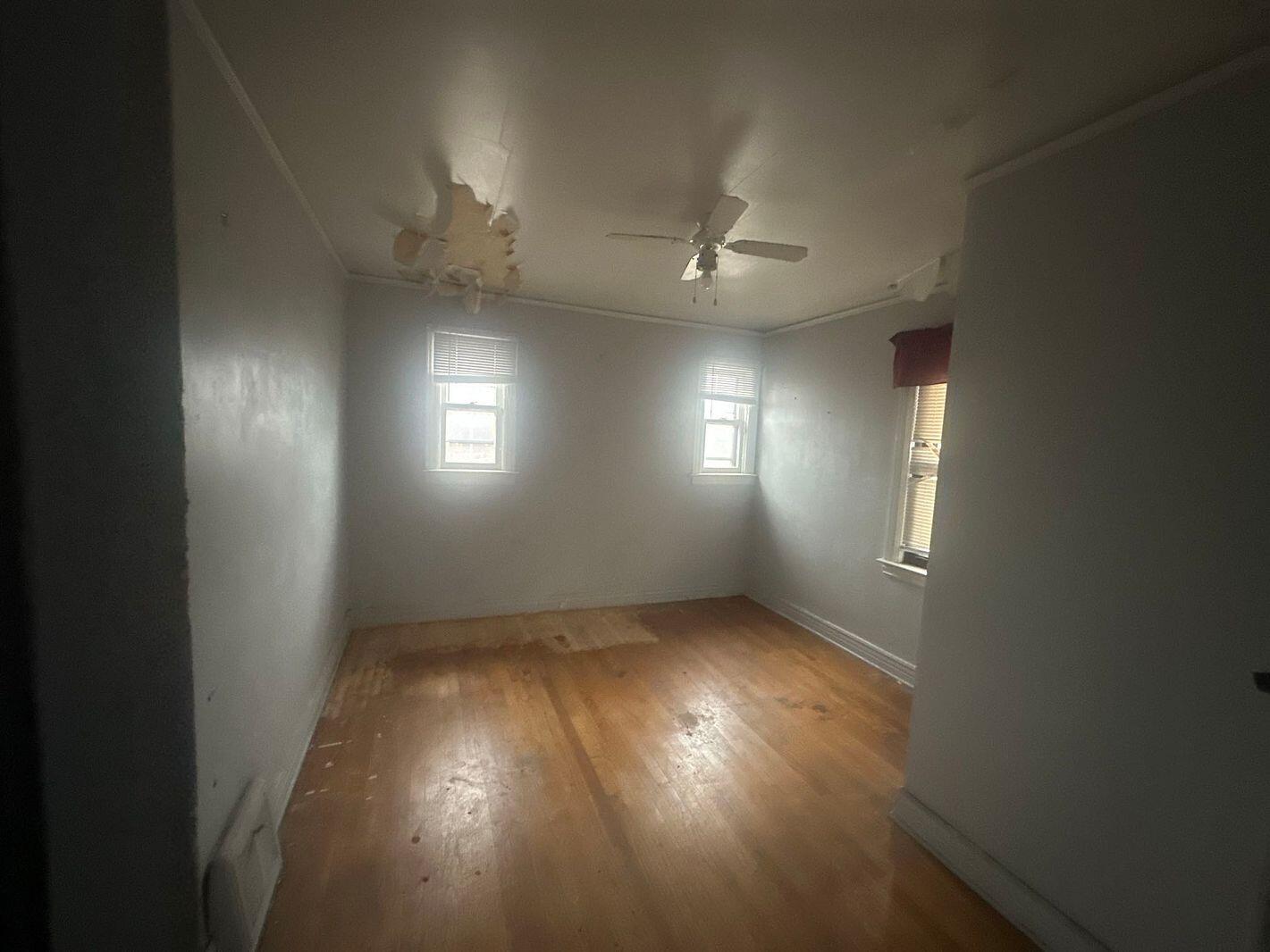 15875 Strathmoor Street Detroit, MI 48227 - Photo 6 of 16 08