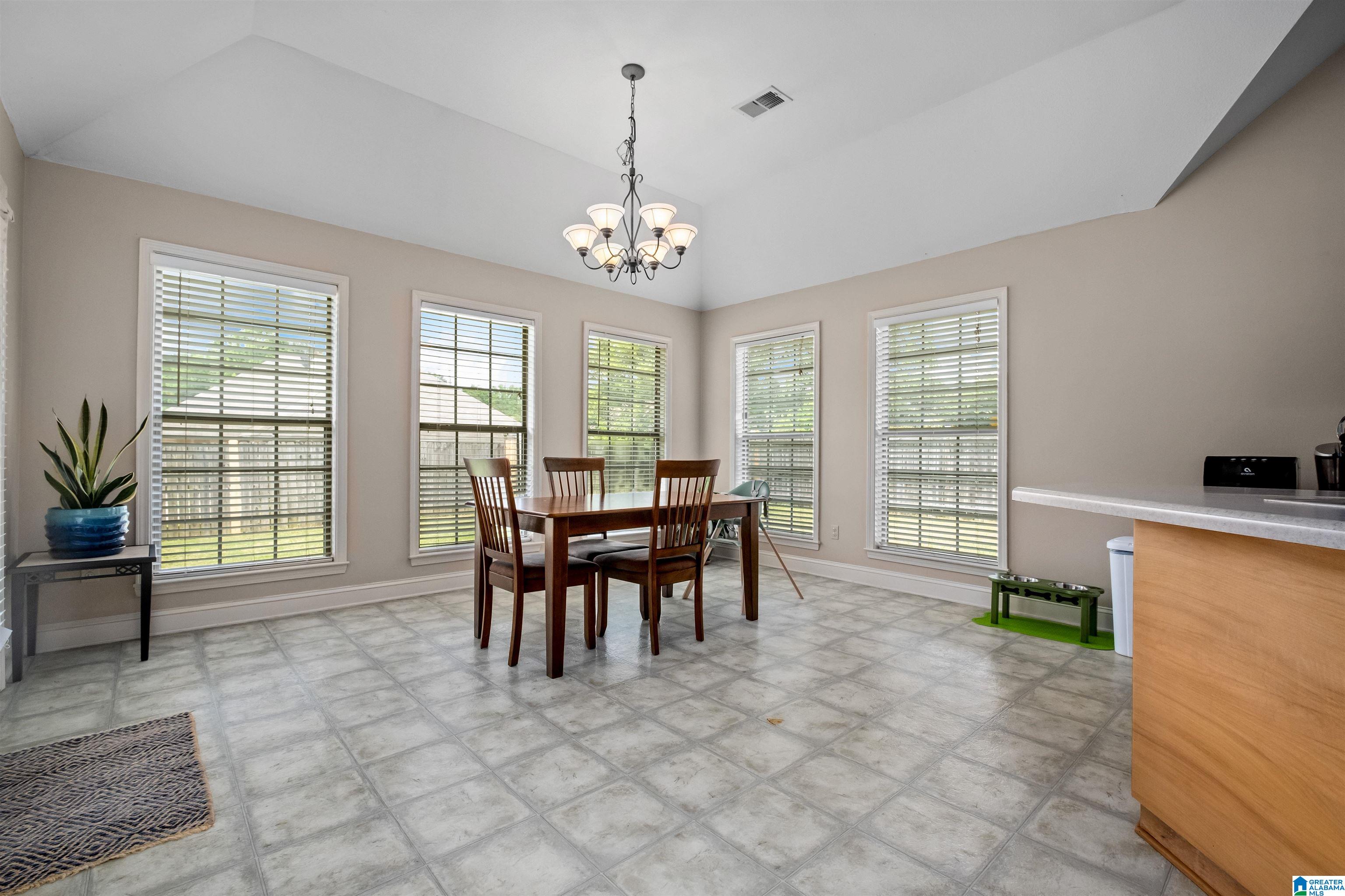 5469 Virginia Way Bessemer, AL 35022 - Photo 8 of 23