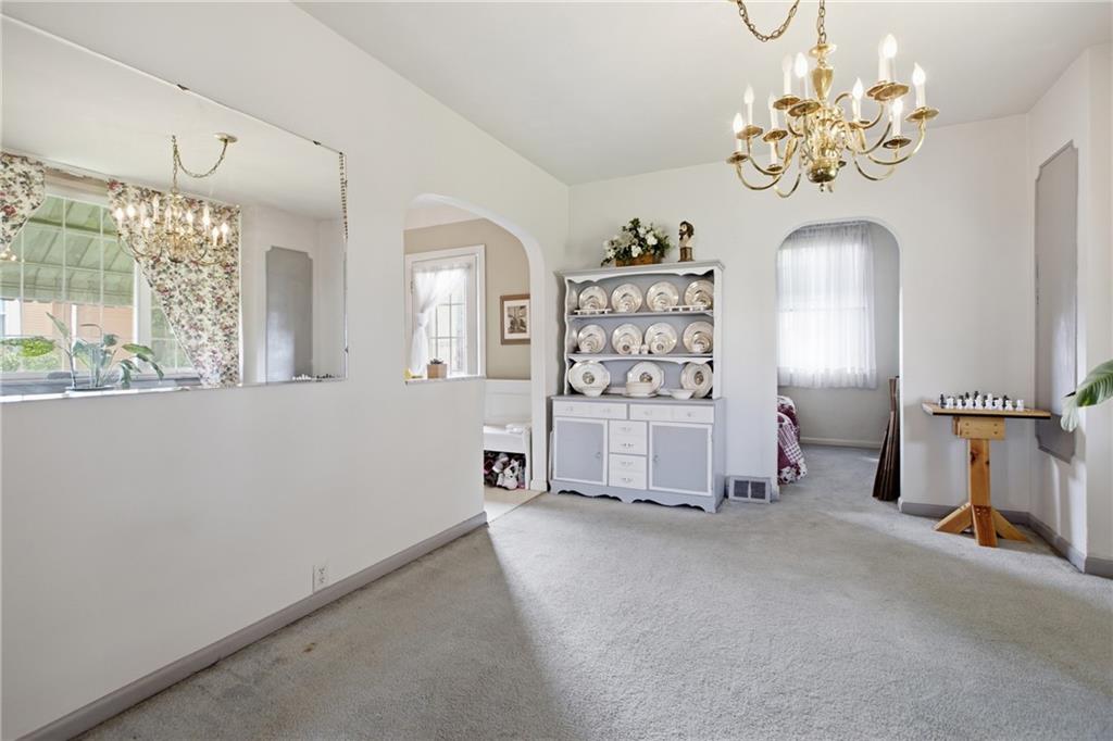 423 Deer Lane Rochester, PA 15074 - Photo 5 of 28 Full sized dining room open to the kitchen and den
