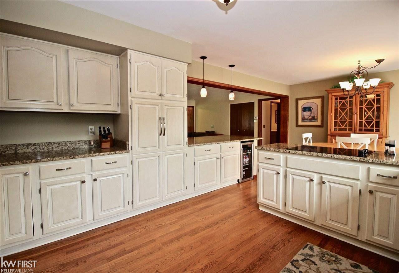 11163 West Mount Morris Road Flushing, MI 48433 - Photo 16 of 58