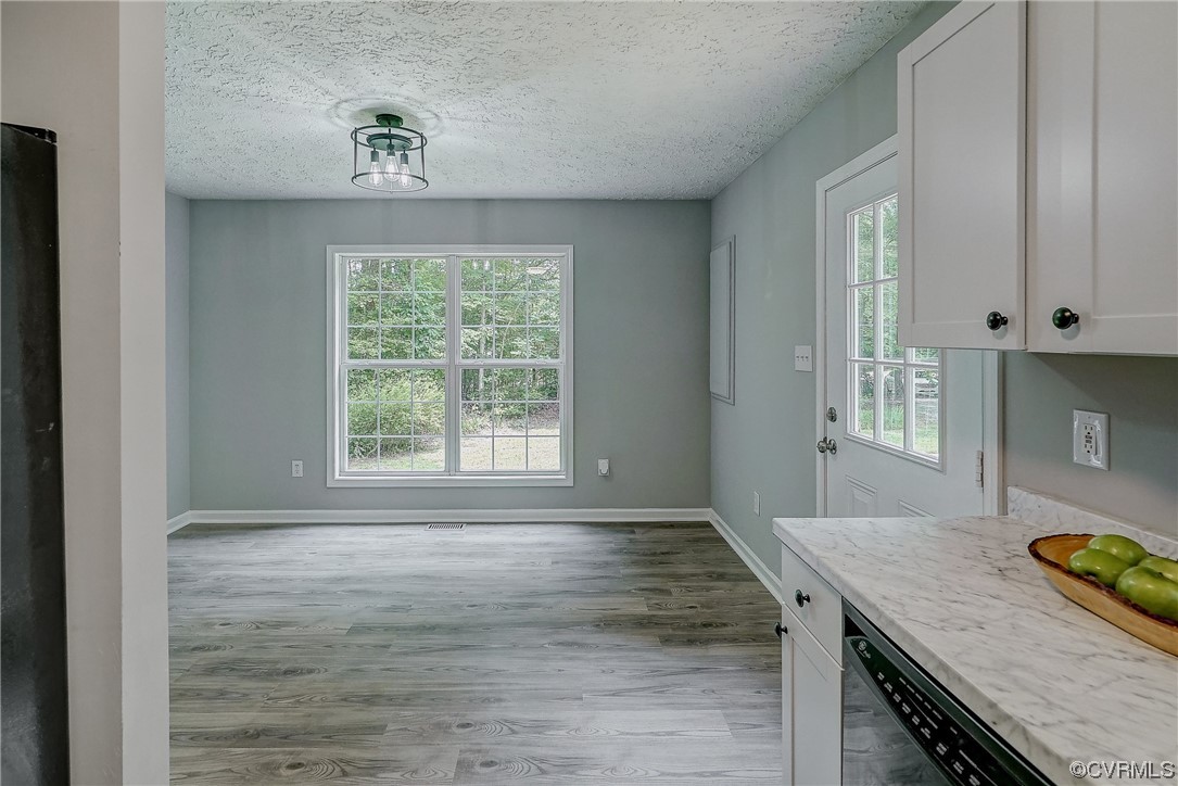 3305 Cedar Gate Road Goochland, VA 23063 - Photo 4 of 46 Gallery Image 4
