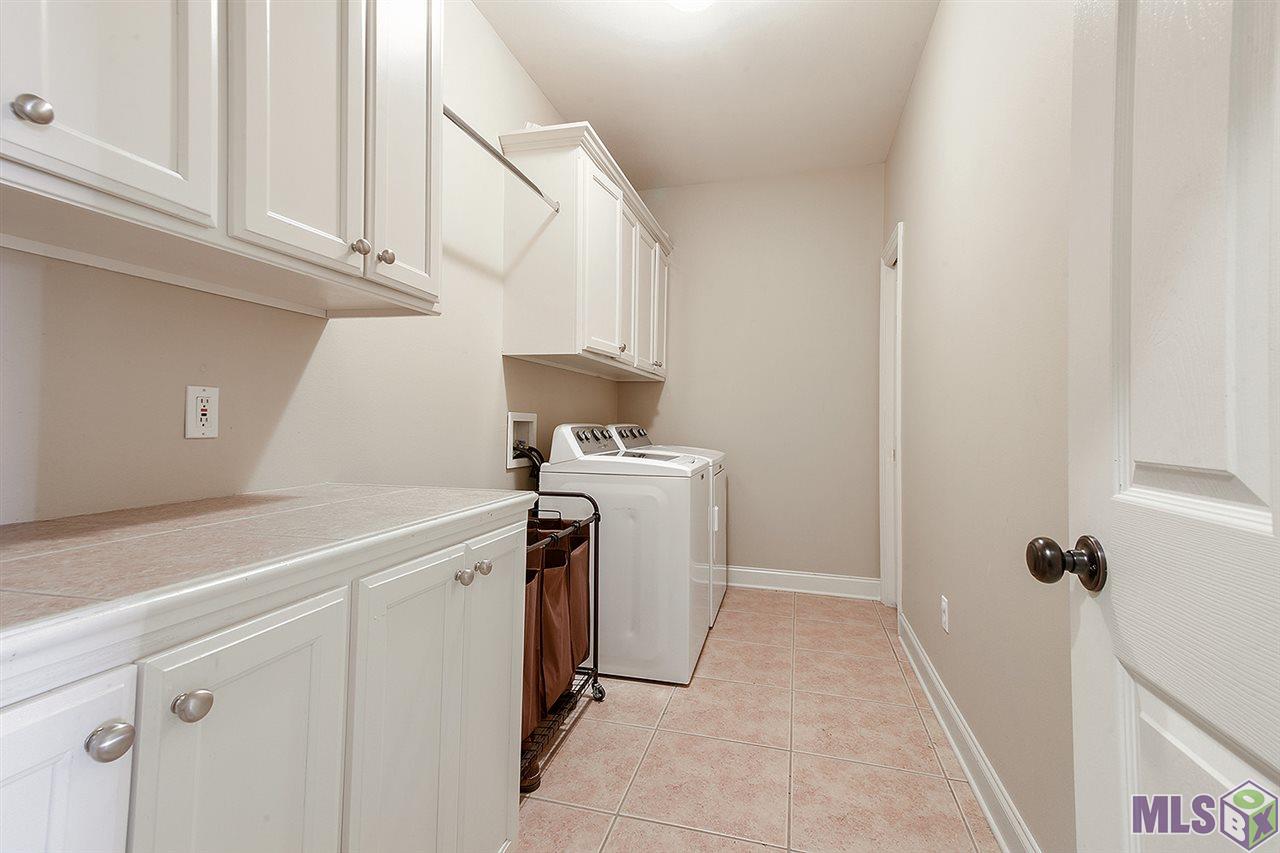 16558 Jay Road Prairieville, LA 70769 - Photo 13 of 16 Utility Room